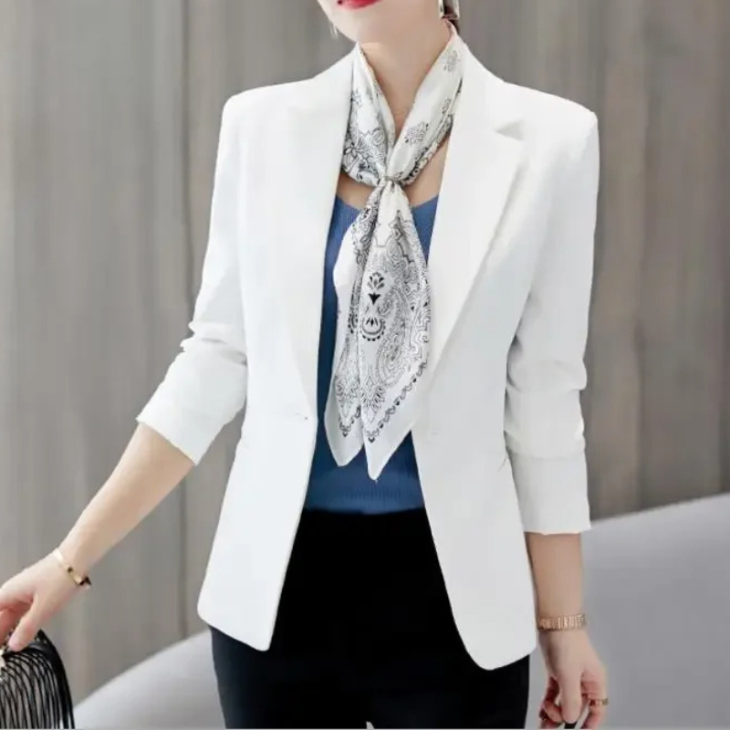 Quinley | Women's Jacket Tailored Everyday Profile