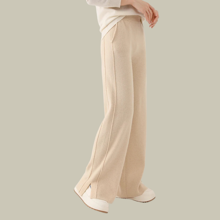 Giselle | Women's Trousers Soft-Touch Knit Profile
