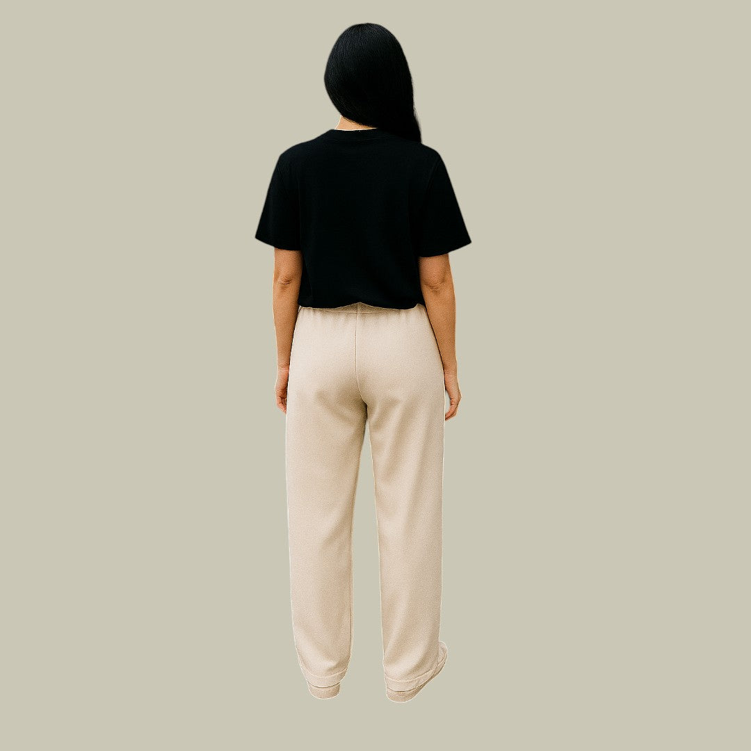 Giselle | Women's Trousers Soft-Touch Knit Profile
